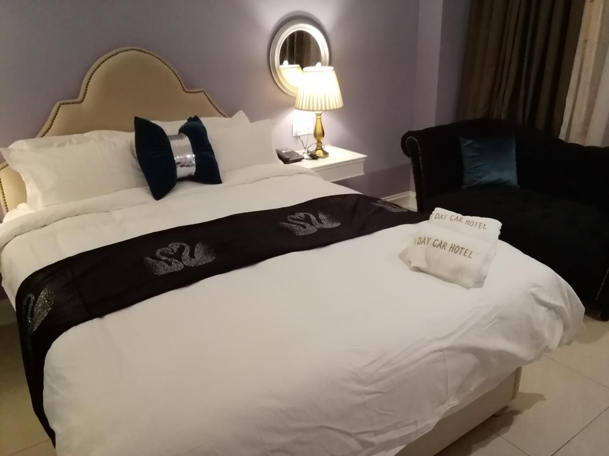 1 Day Car Hotel Station 18 Ipoh Kültér fotó