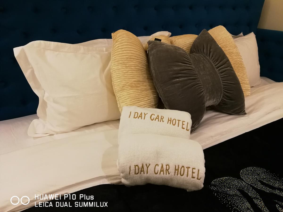 1 Day Car Hotel Station 18 Ipoh Kültér fotó